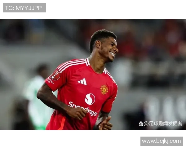 拉什福德领衔曼联新赛季征程期待再创辉煌展现个人风采与团队默契
